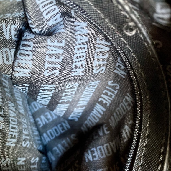 STEVE MADDEN BLACK SMALL PURSE WITH SCARF ACCENT AND DETACHABLE STRAP - Picture 9 of 9